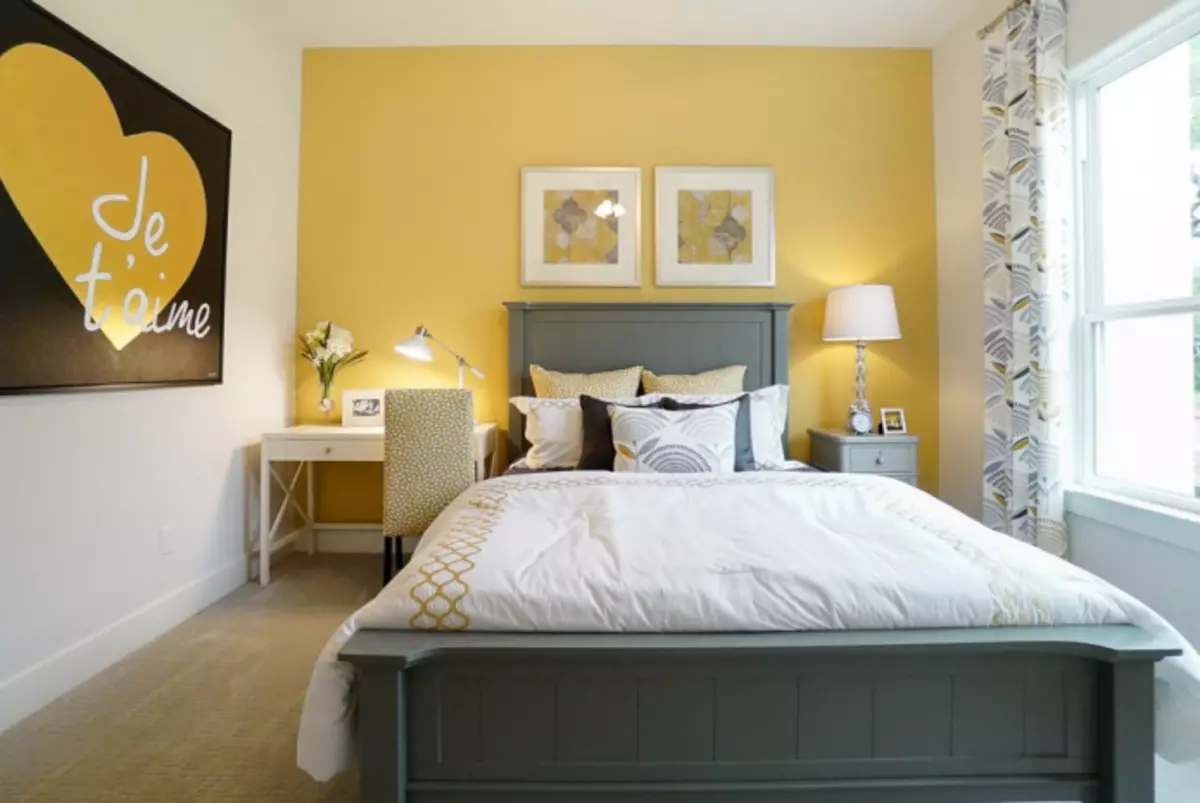 Tonalités lumineuses dans la chambre à coucher Intérieur: Caractéristiques design de la chambre, 55 photos