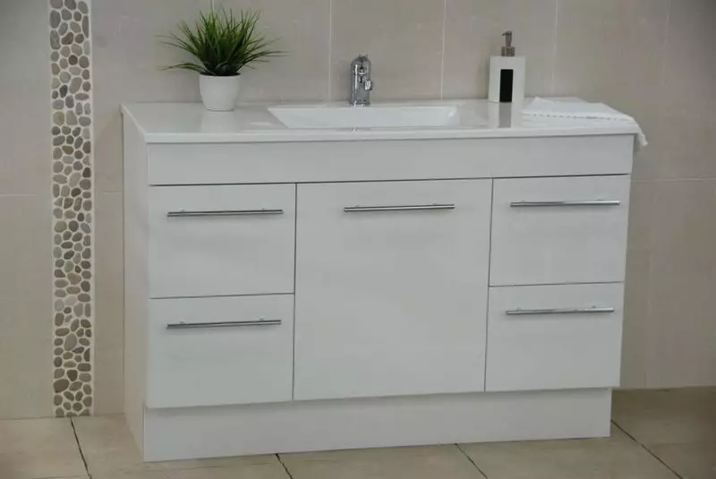 Washbasin altında kəsici