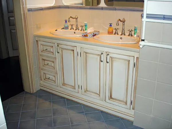 Tủ có bồn rửa trong phòng tắm - Giải pháp thực tế và phong cách