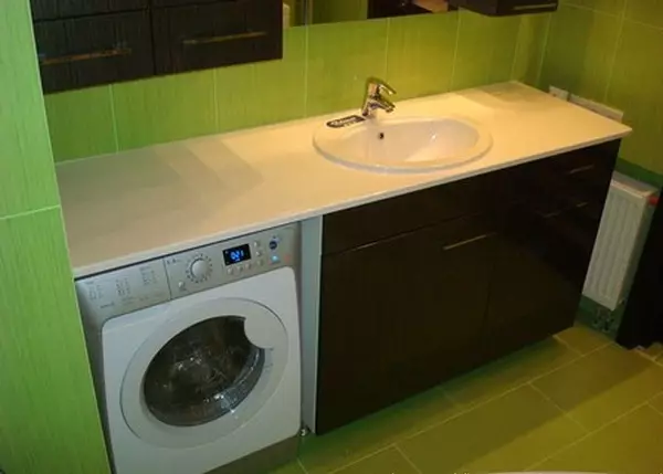 Cabinet with sink under the washing machine