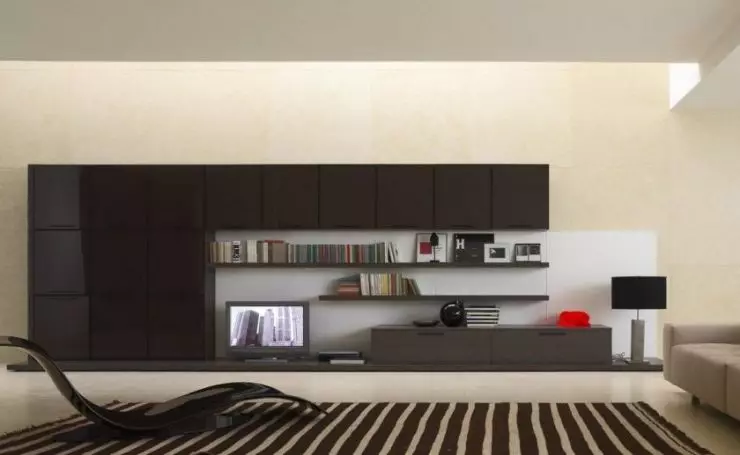 Šokolādes dzīvojamā istaba - foto par neparastu kombināciju dzīvojamās istabas interjerā