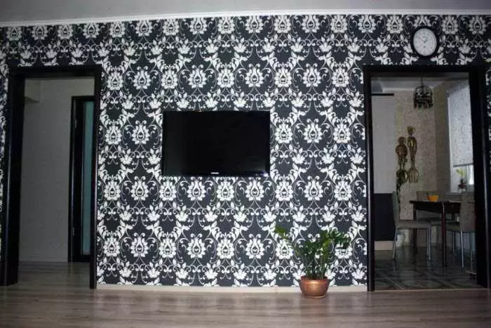 Reka Bentuk Wallpaper: Foto, di dalam bilik, Pereka di apartmen satu bilik, idea pembaikan, Wallpaper yang berbeza di pedalaman, untuk rumah, bahan dinding, penyelesaian, video