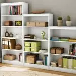 Como organizar o almacenamento de cousas nun apartamento de unha habitación para manter fácilmente a orde?