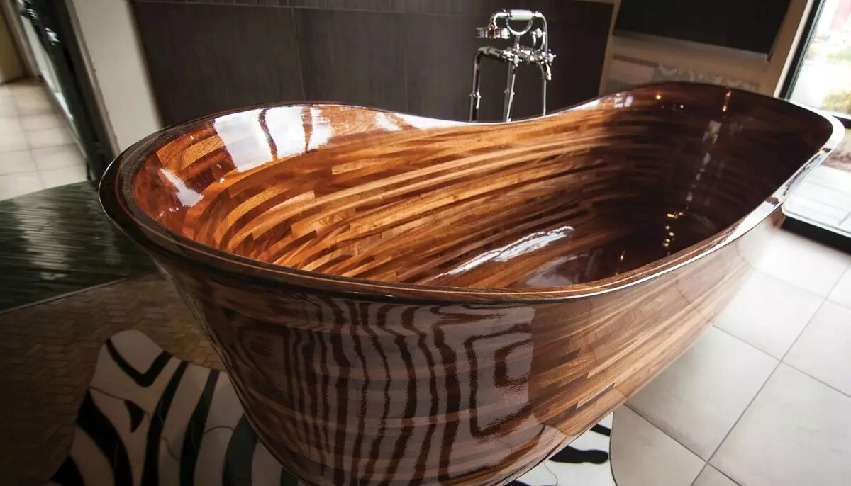 Bagong 2019: Wooden Bath [Paglalarawan + Photo]