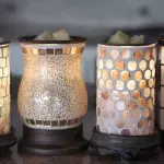 Aroma-lamp in het interieur: hoe u wilt kiezen om stijlvol te zijn?
