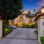 Mga Balay sa Britney Spears alang sa $ 8.95 Milyon: Luxury Hollywood Diva