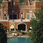 Villa Sophie Lauren v Rome Notranja Interfature Pregled