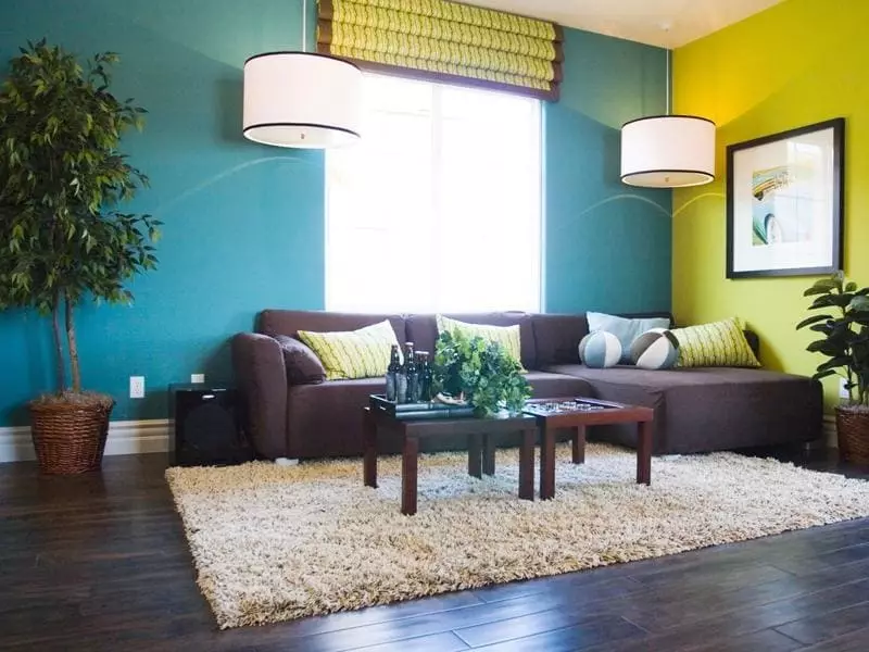 Is it time to change the interior: 5 excellent ideas of cosmetic living room update