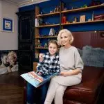 Cottage and Apartment Singer Polina Gagarina: Beauty and Easy Interior
