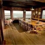 Plavajoča hiša: Extreme Accommodation Tom Hanks