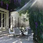 Tinjauan rumah Michael Douglas dan Catherine Zeta-Jones [11 $ juta]: Interior dan eksterior