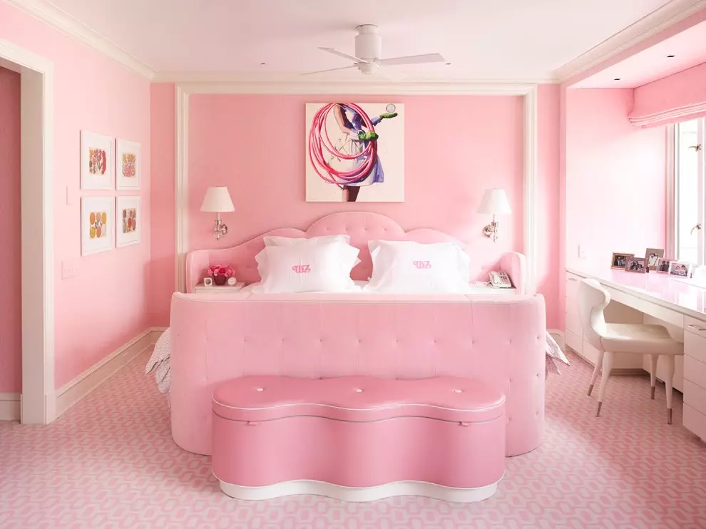 Όπως οι κούκλες Barbie: ενηλίκων υπνοδωμάτιο με παιδικά κίνητρα