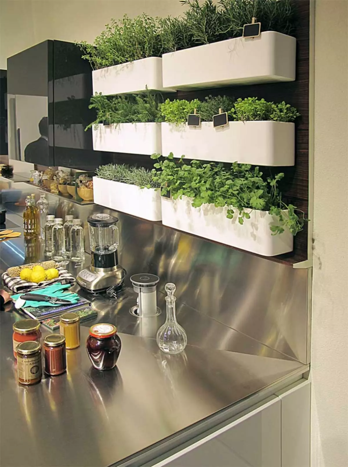Как выращивать зелень в домашних условиях. Декор для кухни. Декор кухни зеленью. Зелень в интерьере. Интересные идеи для кухни.