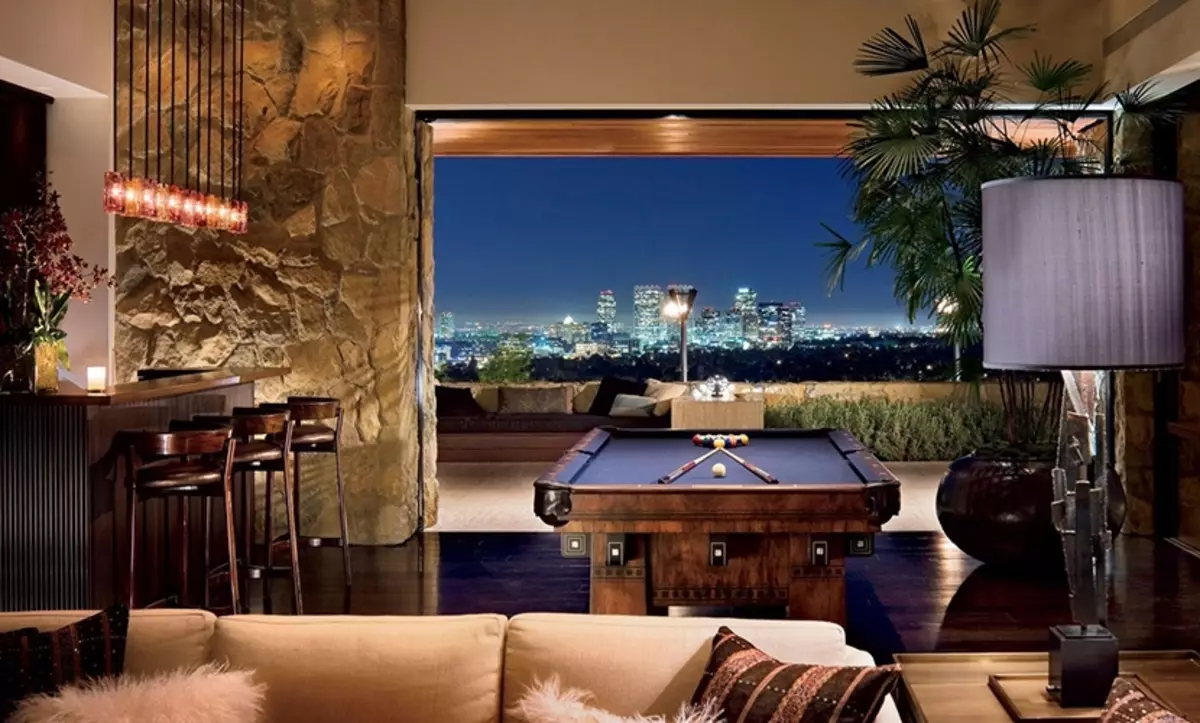 Egzotična kuća Jennifer Aniston u Beverly Hillsu