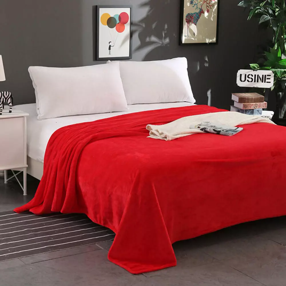 Top 5 spectacular bed decorations by February 14