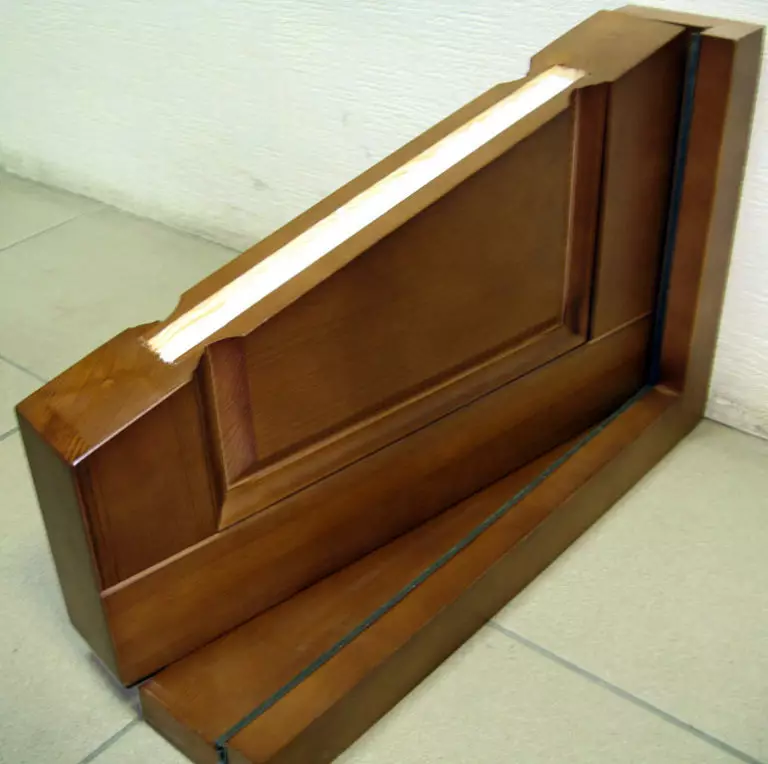 Porta de masaxe de madeira con recheo