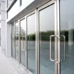 Voordele van inset aluminium deure en hul ontwerp funksies [verkoop wenke]