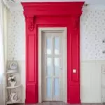 Jak a jak malovat interiérové ​​dveře doma [Základní doporučení]