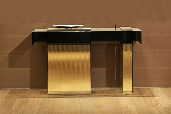 Console ug Console Tables: Mga Paagi sa Paggamit