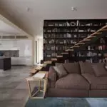 Característiques del disseny de la sala d'estar amb les idees d'escala i disseny | Foto +76