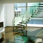 Advantages and disadvantages of glass stairs [design ideas and execution options]