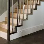 Cách tách cầu thang trong nhà: Lựa chọn vật liệu phải đối mặt | +65 Ảnh
