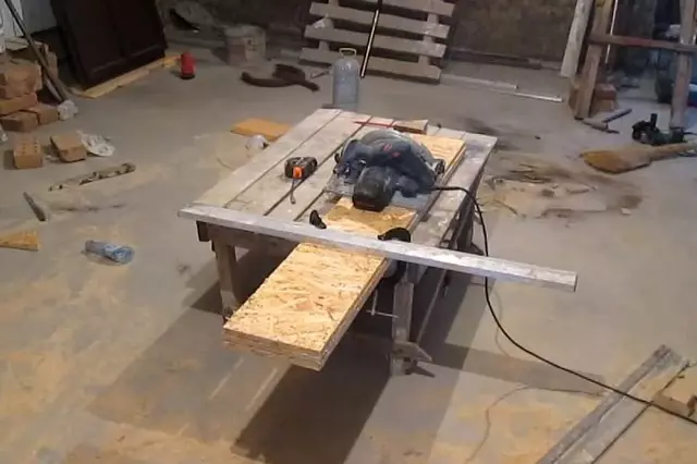 Виготовлення залізобетонної сходи: розрахунок, опалубка, заливка бетону своїми руками