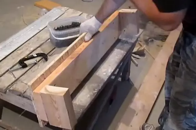 Producția de scară din beton armat: calcul, cofraj, beton turnând cu mâinile tale