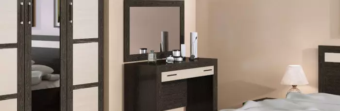 Hoe kiezen en een kaptafel maken met een spiegel voor een slaapkamer?
