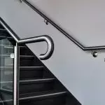 Staircase Railing na Handrails: Aina kuu, Utengenezaji na ufungaji (+86 Picha)