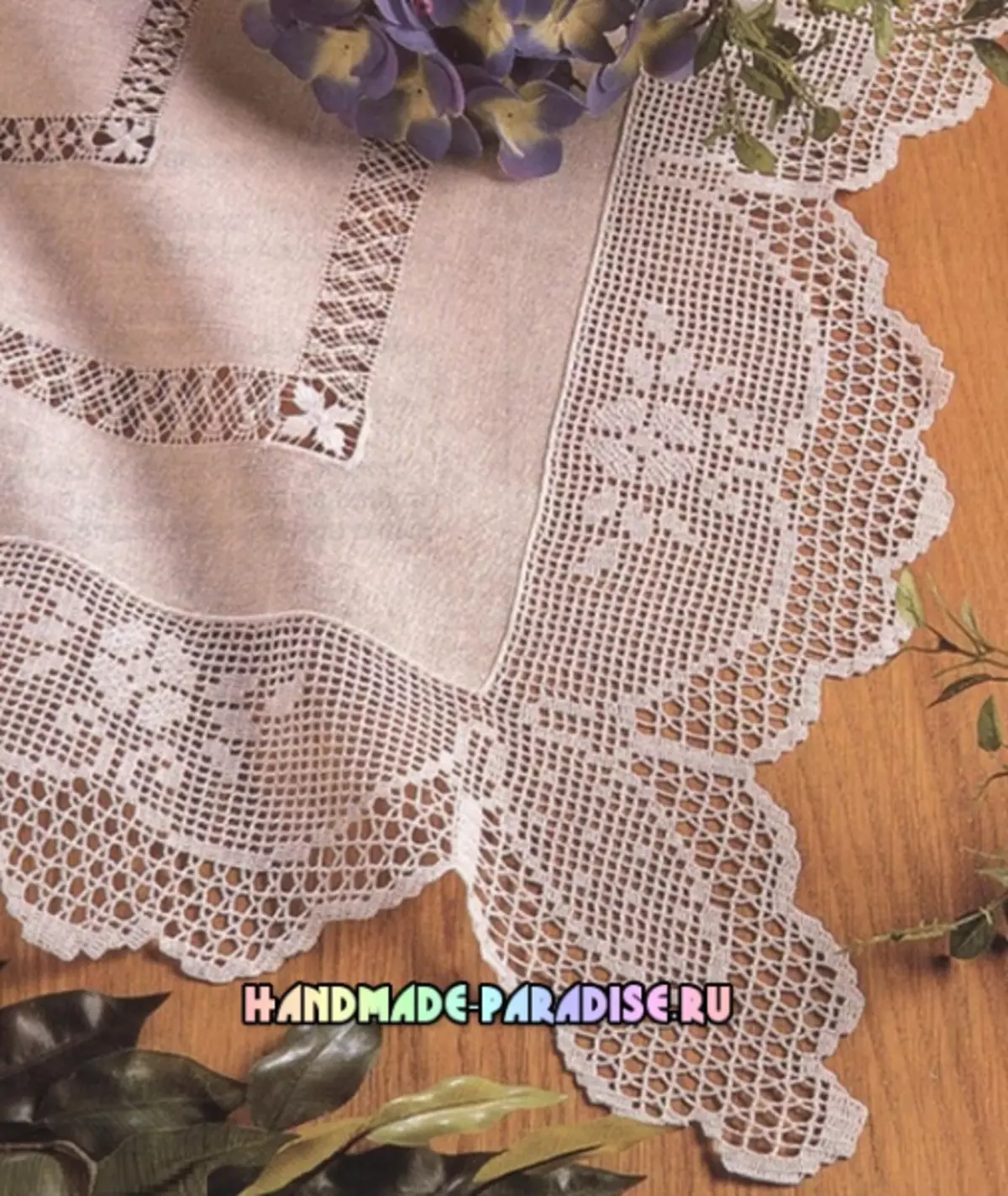 Tafelkleden, servetten en kussens - Crochet Circuit