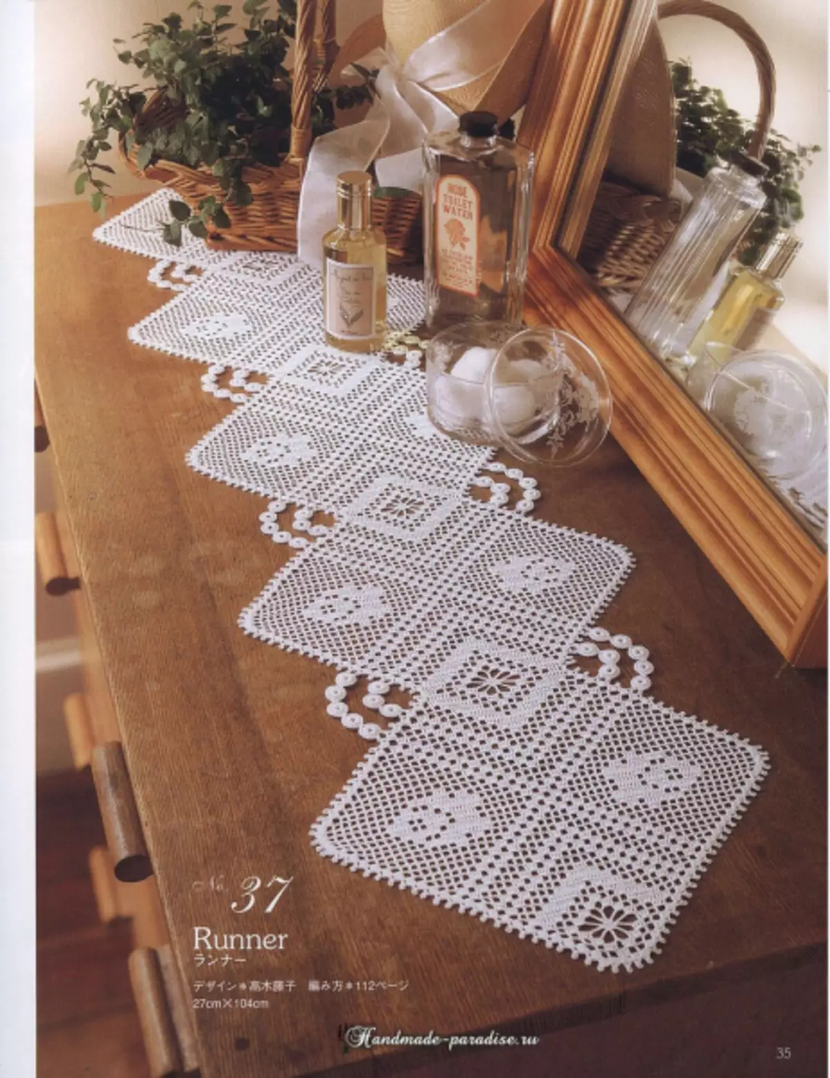 Elegant Crochet Lace 2019 Magazine - Napkins and Crochet Tablecloths