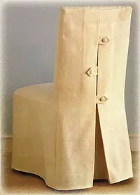 Como costurar uma capa na própria cadeira: padrão com uma descrição de corte e costura