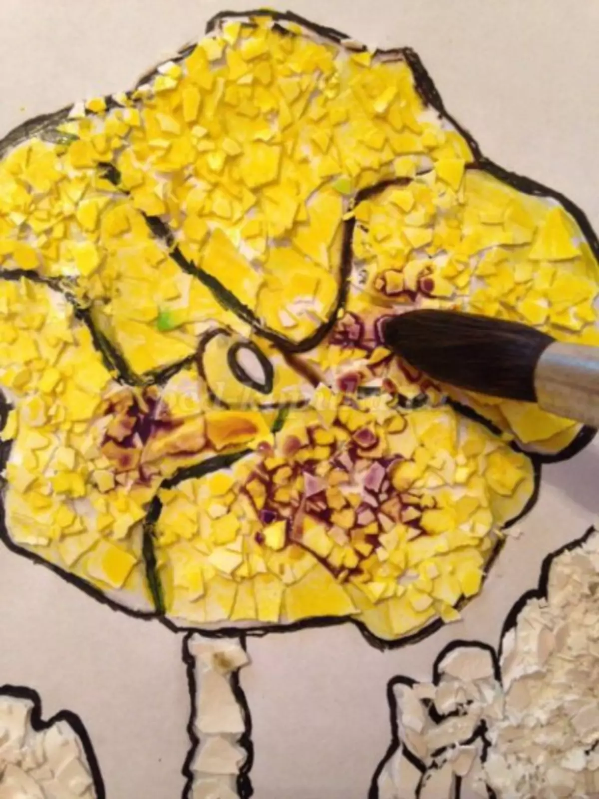 Mosaic tina cangkang endog anu anjeun damel: master kelas sareng poto sareng pidéo