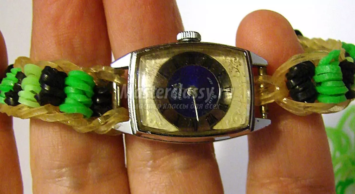 Watch-Armband mit deinen eigenen Händen von Gummi und Perlen mit Video