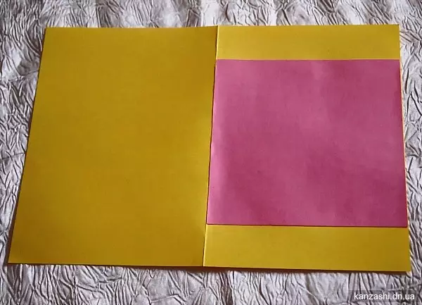 Tarjetas postales en una técnica de Quilling para un cumpleaños con sus propias manos con una foto