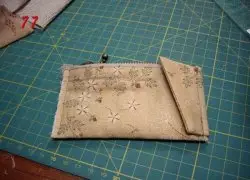 กระเป๋าเงินจากผ้าทำด้วยตัวเอง: รูปแบบและระดับปริญญาโทด้านการตัดเย็บ