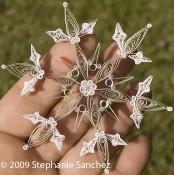 Quilling: Snowflake Langkah demi langkah di kelas induk dengan skim foto