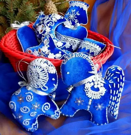 Magandang beaded christmas dekorasyon