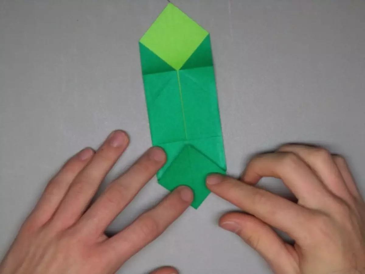 Sut i wneud tanc origami