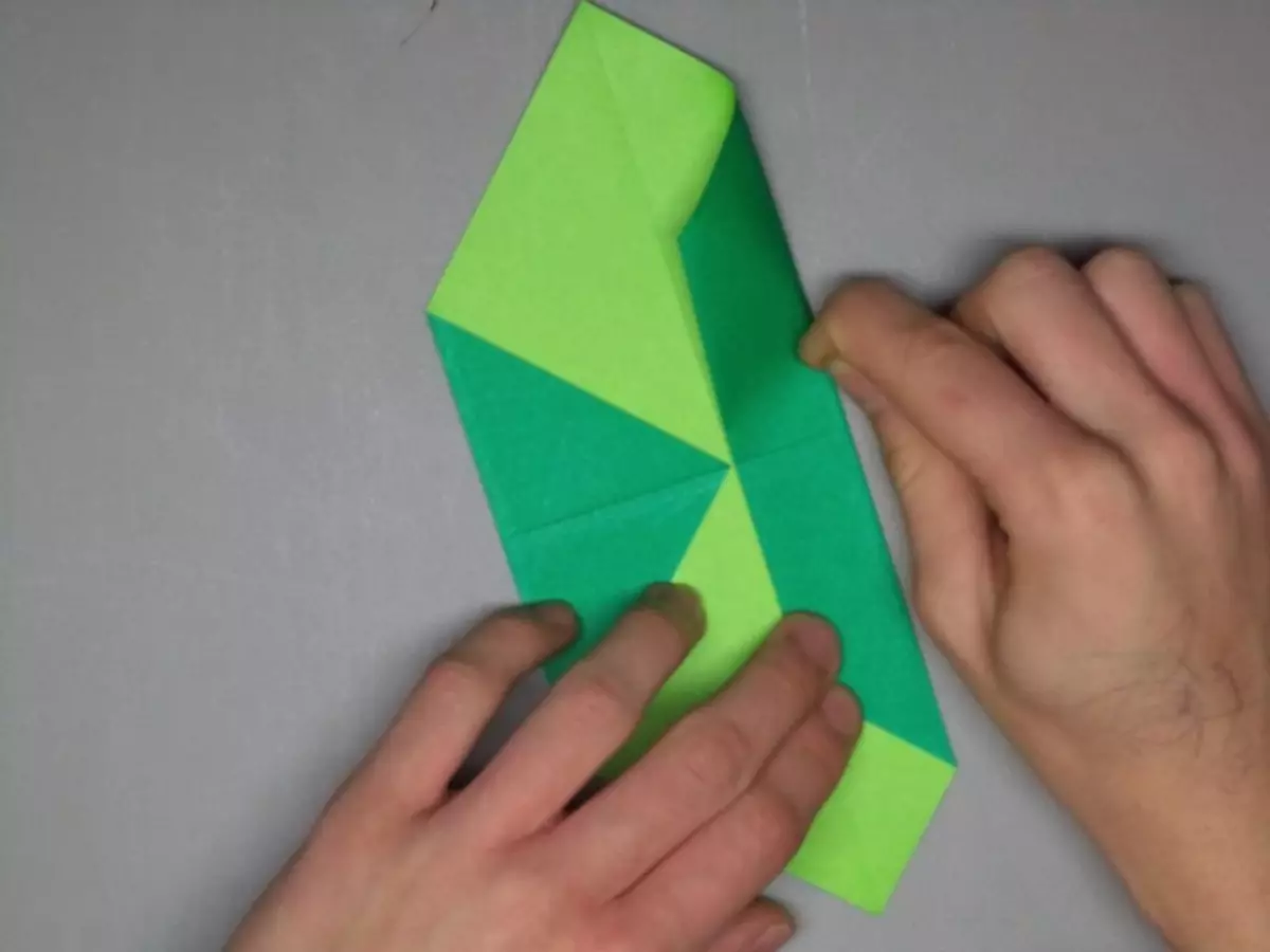 Hoe origami-tank te maken