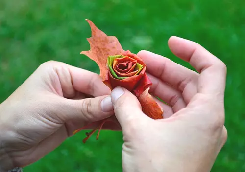 Herbststrauß von Blättern Tun Sie es selbst mit Fotos und Videos