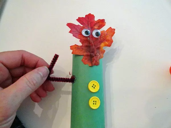 Artesanato do outono fazem você mesmo no jardim de infância