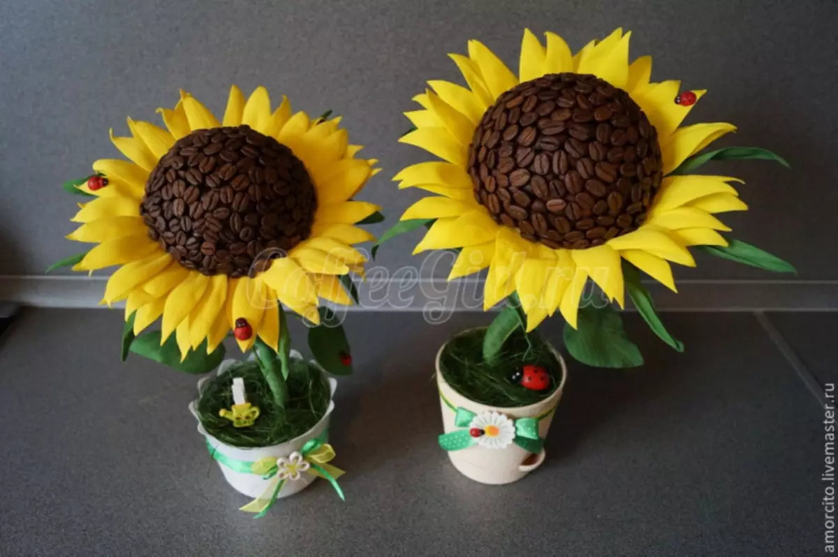 Tiria kubva kuKofi Do-it-iwe pachako: Master kirasi pane sunflower ine mafoto uye vhidhiyo