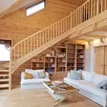 Comment faire un escalier au deuxième étage du cottage: calcul des paramètres et installation (+80 photo)