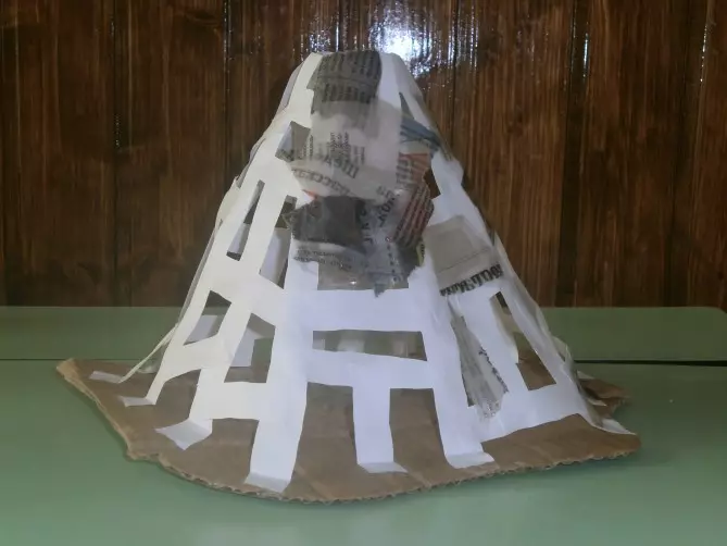 Volcano do it yourself from soda and vinegar with video and photos