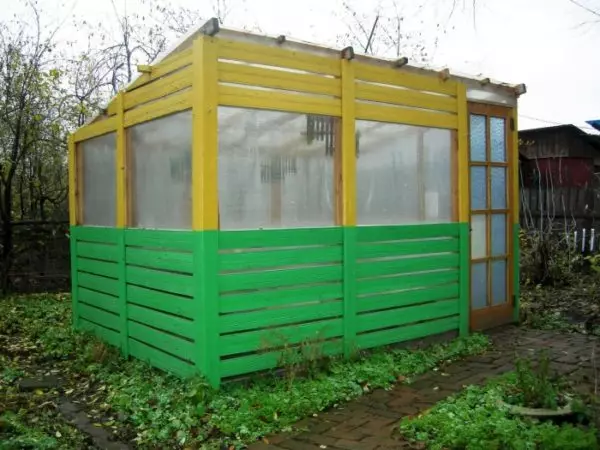 Hoe een tuinhuisje te versieren: 5 creatieve ideeën