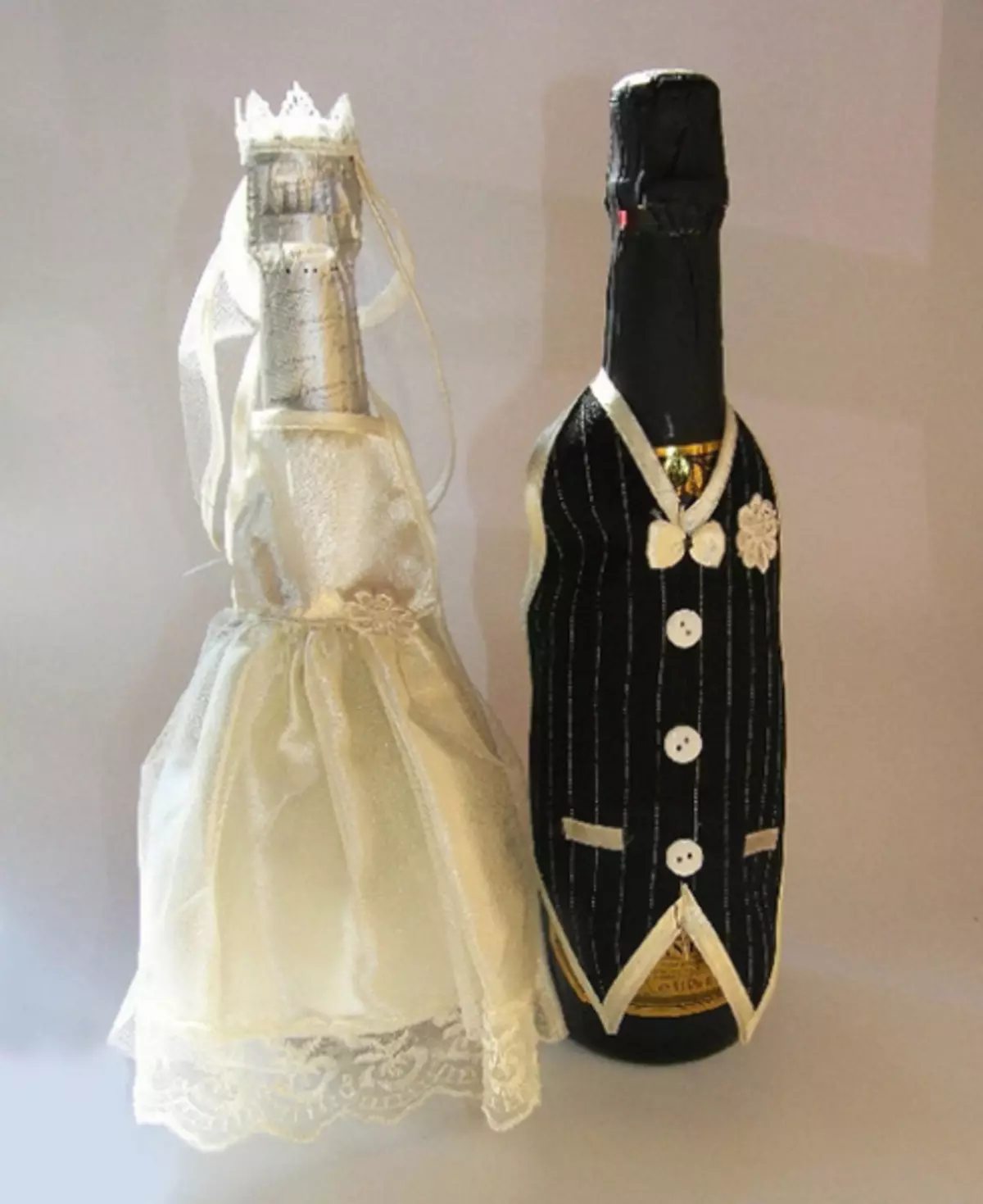 Decoración de botellas con sus propias manos: Foto y video en la decoración.