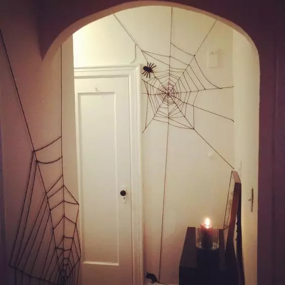 Halloween scenery: Room decoration with photos and videos