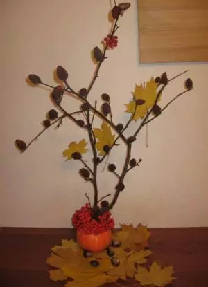 Iquebana「秋」自然素材から小学生のためにそれをしなさい